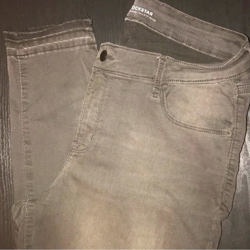 Women’s Old Navy Rockstar Mid-Rise Distressed Jeans